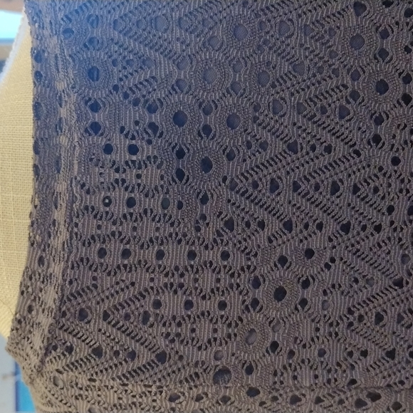 La Vanya top. - Picture 3 of 5